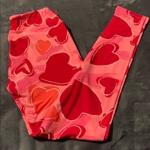 Lularoe OS (One Size) Valentine Leggings